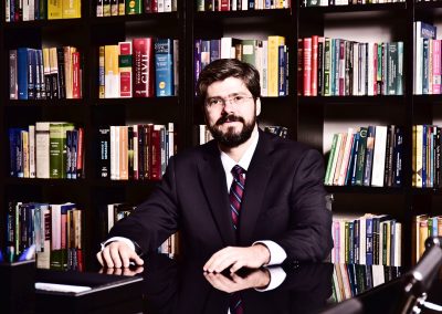 Em meio a crise, segue em ritmo de expansão a previdência privada no Brasil. Especialista do Neves, De Rosso e Fonseca Advogados fala sobre segurança jurídica e demandas repetitivas em evento da ABRAPP, na capital paulista