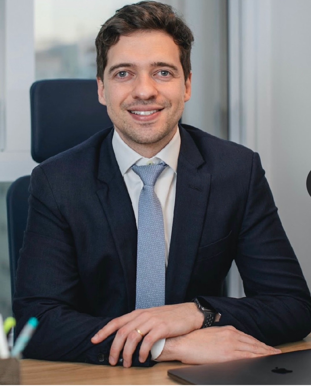 Cirurgia ortognática com tecnologia de planejamento cirúrgico virtual revoluciona o pós-operatório. Pioneiro no Brasil nessa técnica, Flávio Fidêncio de Lima teve boom de cirurgias desde o início da pandemia